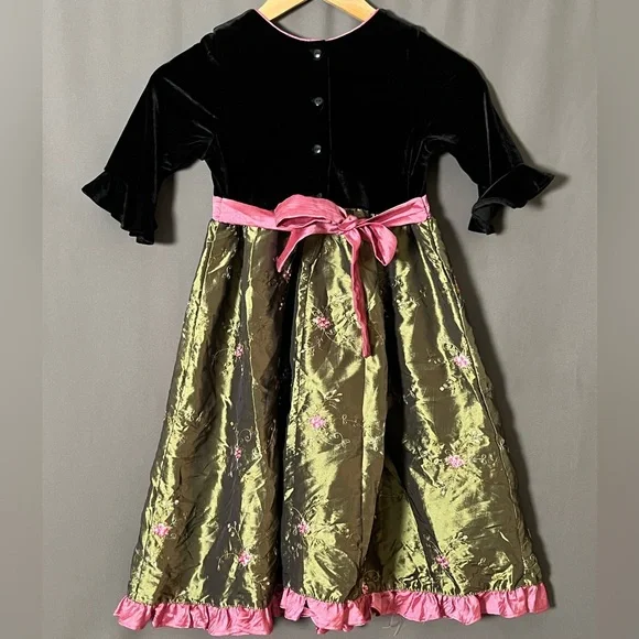 Jona Michelle Black Velvet with Pink Skirt Party Dress Size 6X - Picture 3 of 5